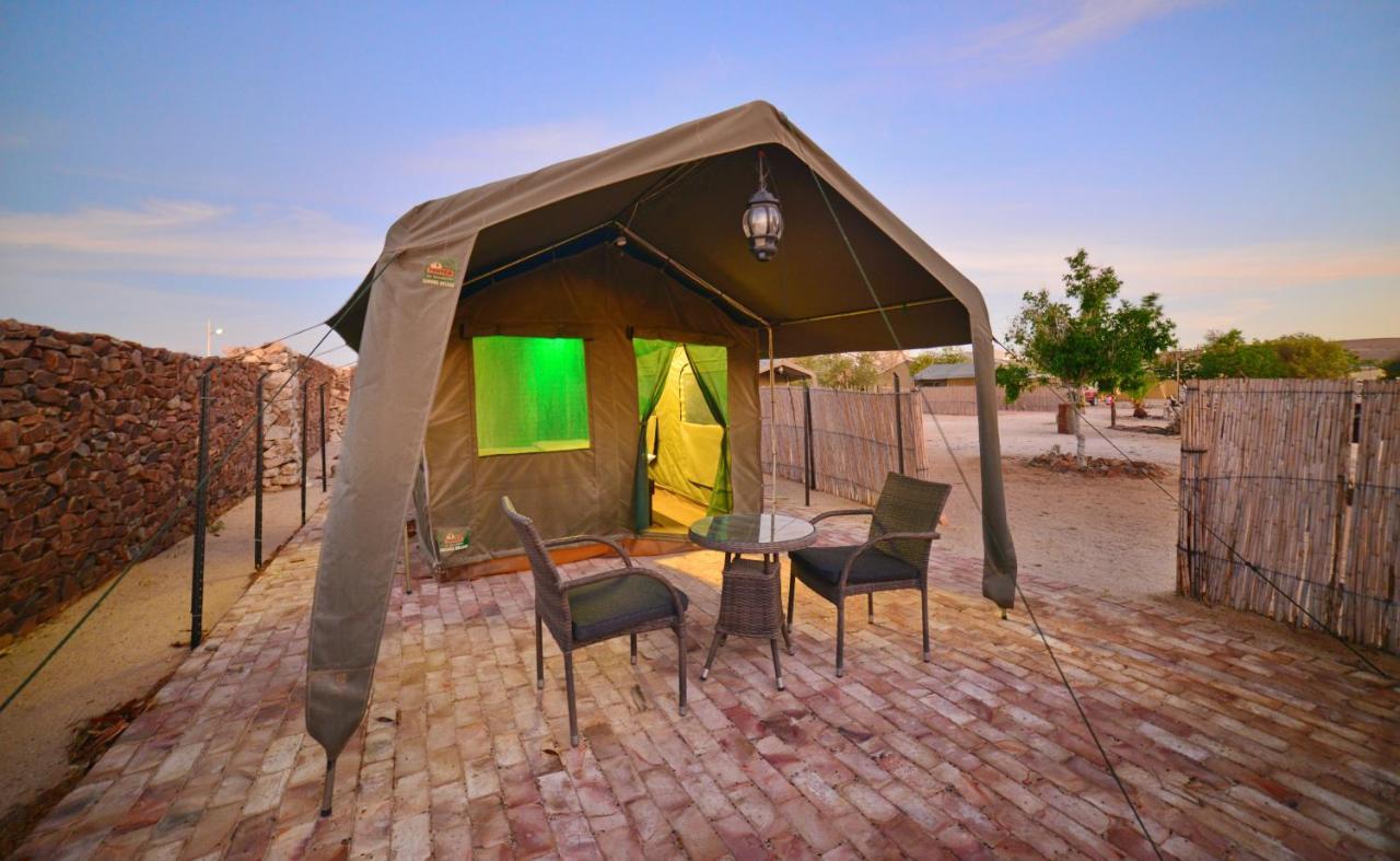 Brandberg Rest Camp Hotel Uis Esterno foto